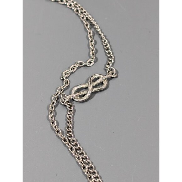 Vintage Silver Tone Love Knot Infinity Long Layered Chain Necklace 24 in - Picture 4 of 7